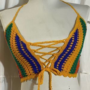 Forever 21 women’s needed tank top